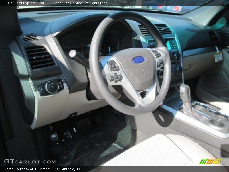Tuxedo Black / Medium Light Stone 2015 Ford Explorer FWD