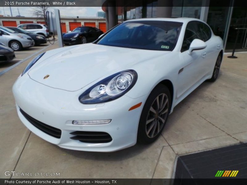 Front 3/4 View of 2015 Panamera 