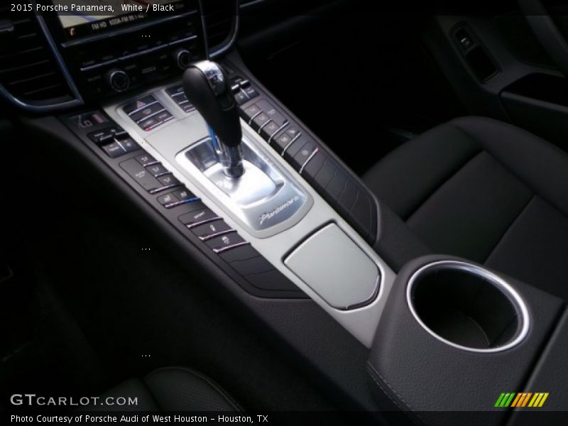 Dashboard of 2015 Panamera 