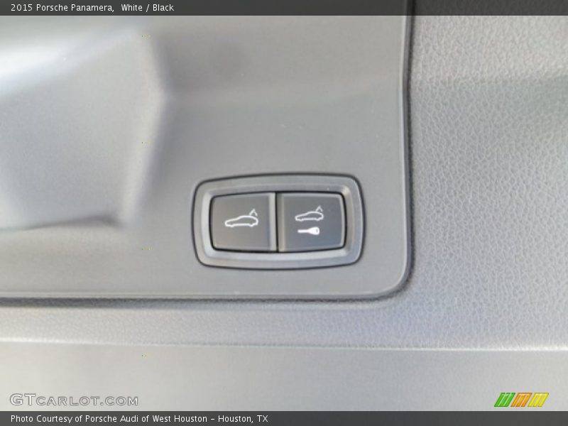 Controls of 2015 Panamera 
