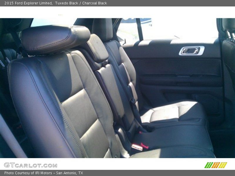 Tuxedo Black / Charcoal Black 2015 Ford Explorer Limited