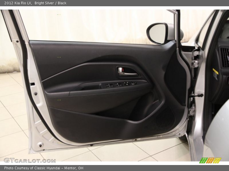Bright Silver / Black 2012 Kia Rio LX
