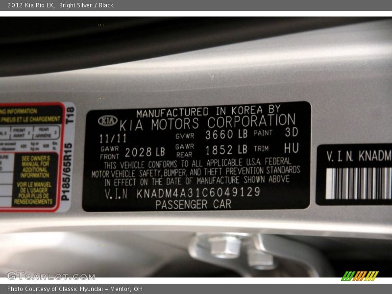 Bright Silver / Black 2012 Kia Rio LX