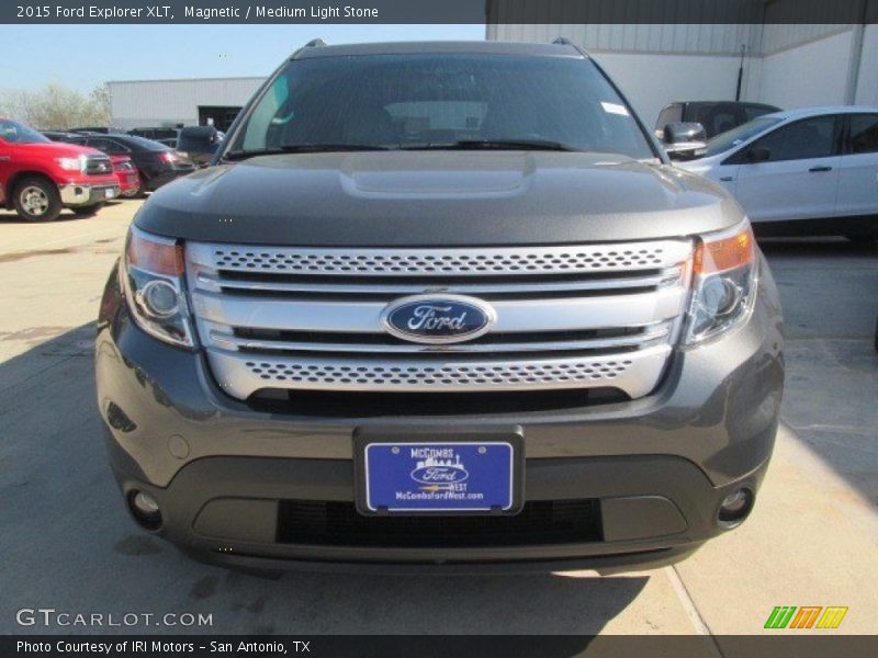 Magnetic / Medium Light Stone 2015 Ford Explorer XLT