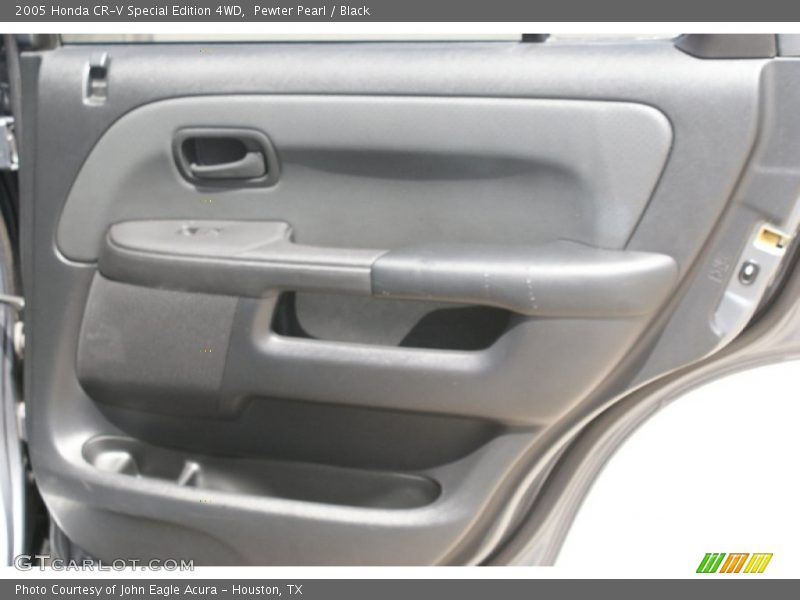 Pewter Pearl / Black 2005 Honda CR-V Special Edition 4WD