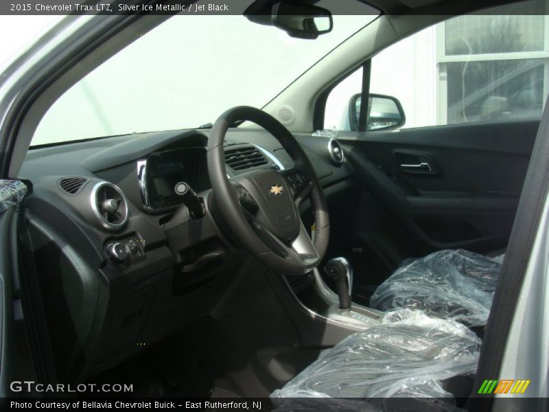 Silver Ice Metallic / Jet Black 2015 Chevrolet Trax LTZ