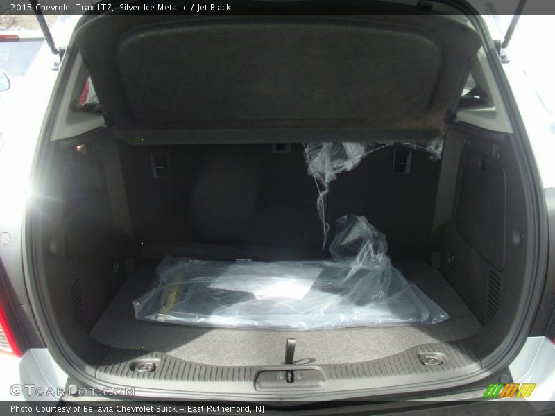 Silver Ice Metallic / Jet Black 2015 Chevrolet Trax LTZ