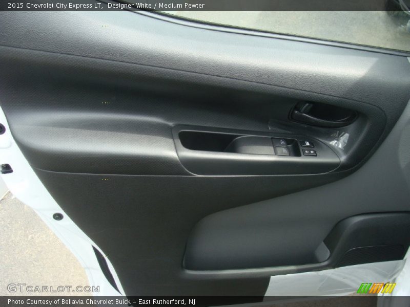 Designer White / Medium Pewter 2015 Chevrolet City Express LT