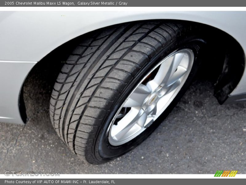 Galaxy Silver Metallic / Gray 2005 Chevrolet Malibu Maxx LS Wagon