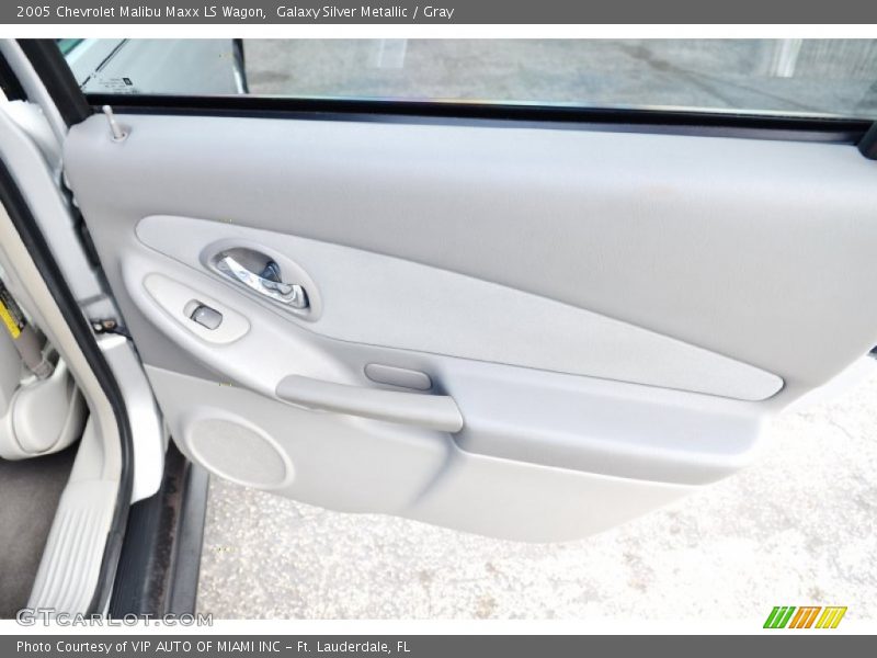 Galaxy Silver Metallic / Gray 2005 Chevrolet Malibu Maxx LS Wagon
