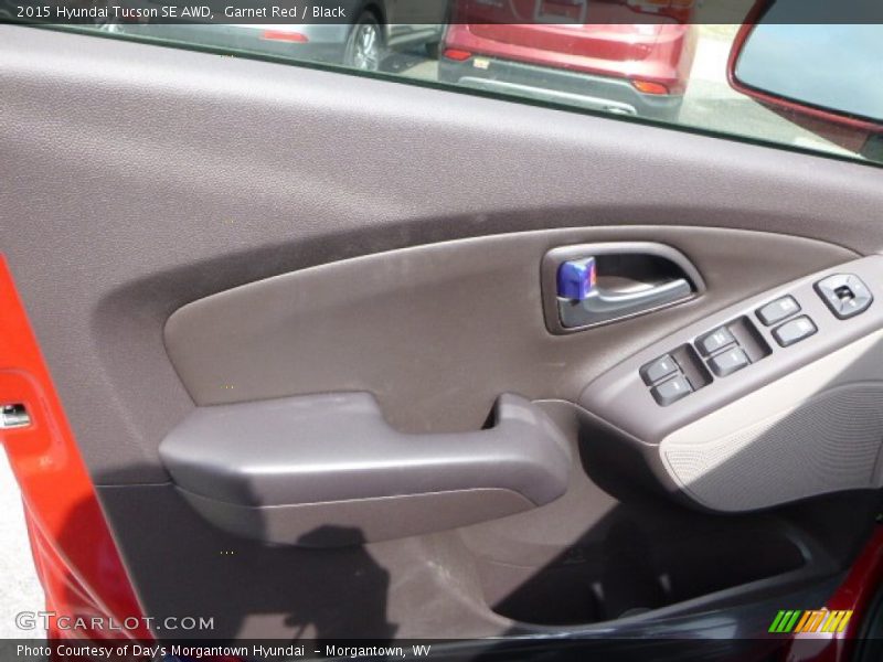 Garnet Red / Black 2015 Hyundai Tucson SE AWD
