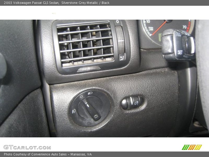 Silverstone Grey Metallic / Black 2003 Volkswagen Passat GLS Sedan