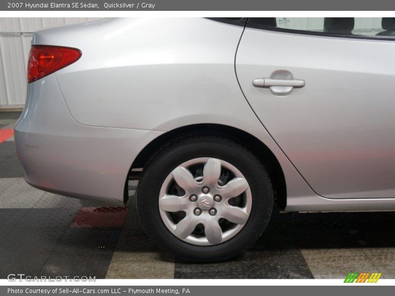 Quicksilver / Gray 2007 Hyundai Elantra SE Sedan