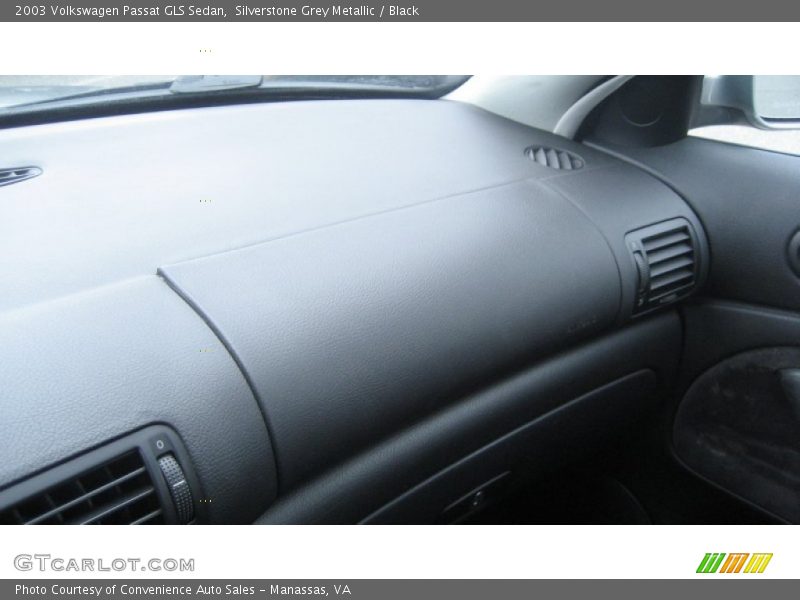 Silverstone Grey Metallic / Black 2003 Volkswagen Passat GLS Sedan