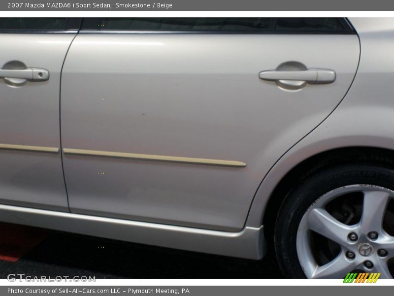 Smokestone / Beige 2007 Mazda MAZDA6 i Sport Sedan