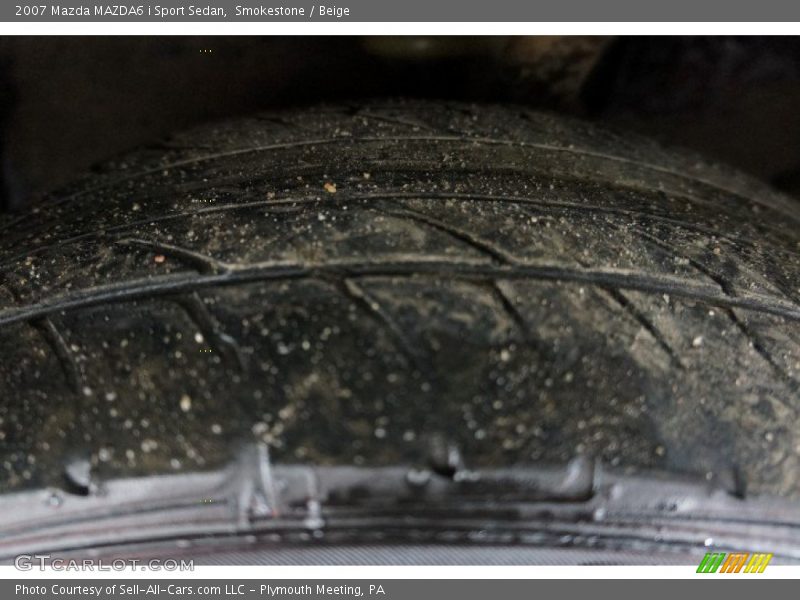 Smokestone / Beige 2007 Mazda MAZDA6 i Sport Sedan