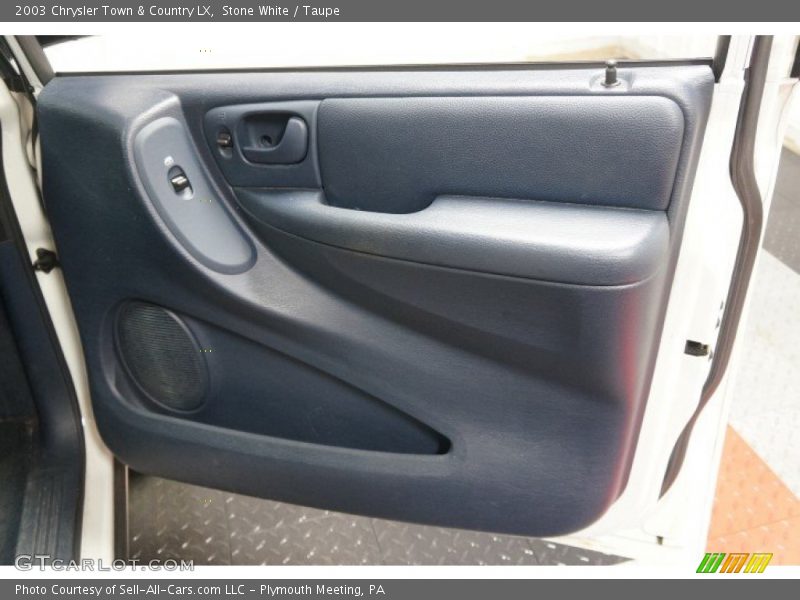 Stone White / Taupe 2003 Chrysler Town & Country LX