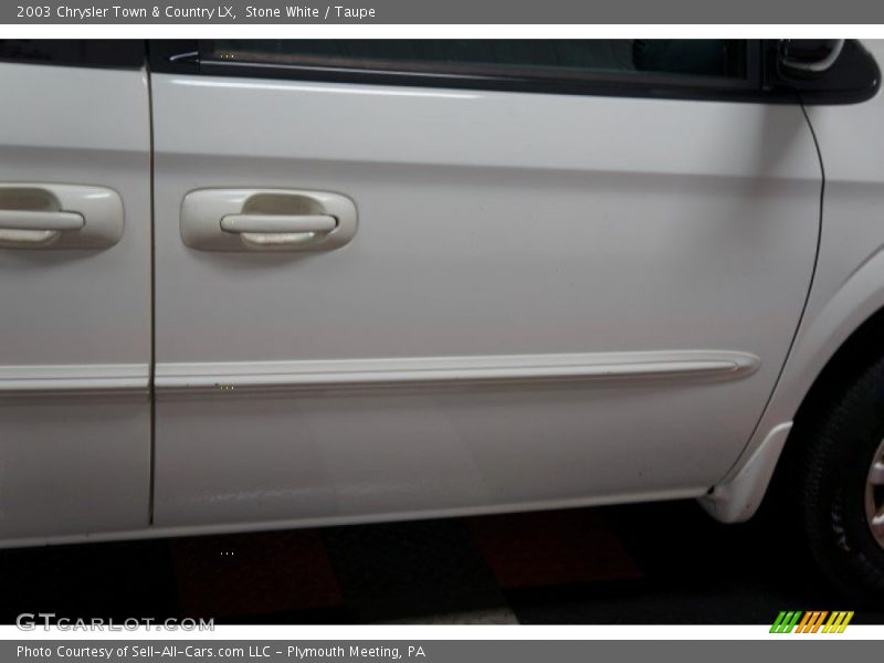 Stone White / Taupe 2003 Chrysler Town & Country LX