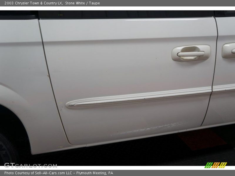Stone White / Taupe 2003 Chrysler Town & Country LX