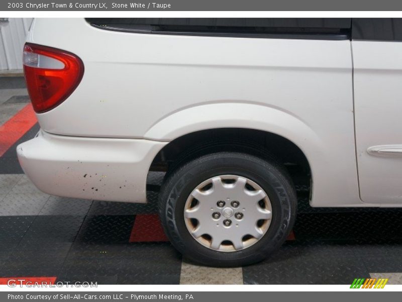 Stone White / Taupe 2003 Chrysler Town & Country LX