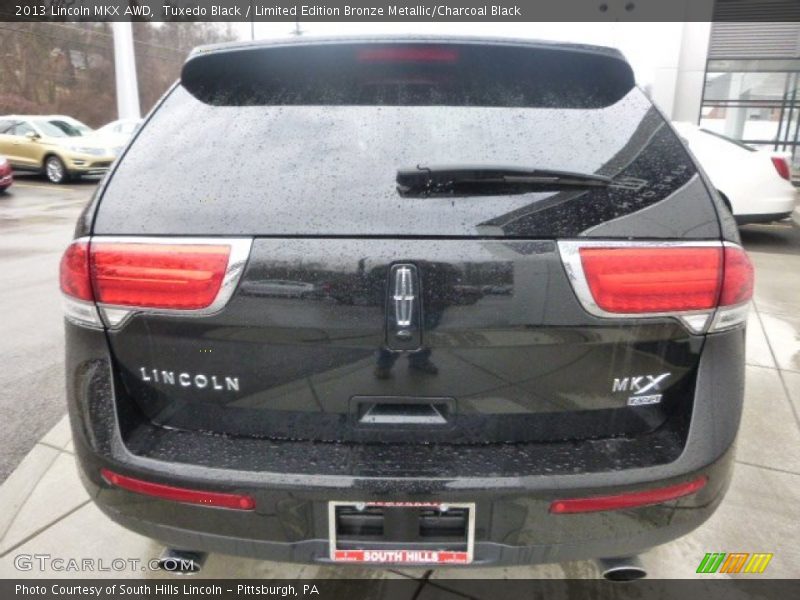 Tuxedo Black / Limited Edition Bronze Metallic/Charcoal Black 2013 Lincoln MKX AWD