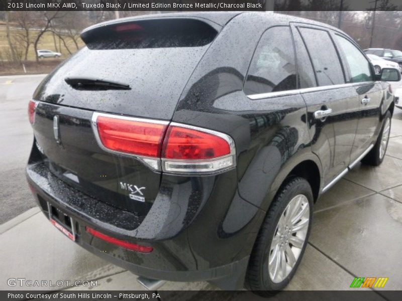 Tuxedo Black / Limited Edition Bronze Metallic/Charcoal Black 2013 Lincoln MKX AWD