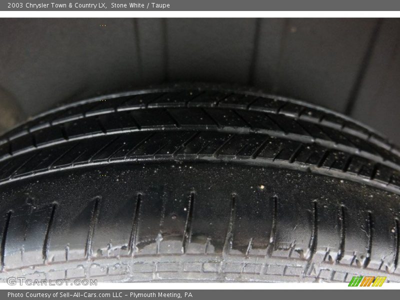 Stone White / Taupe 2003 Chrysler Town & Country LX