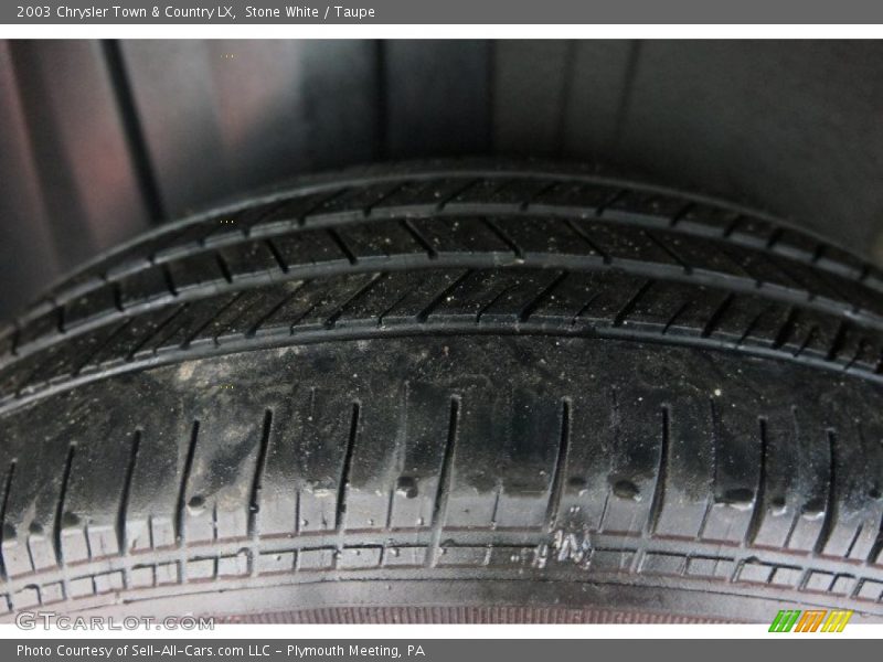 Stone White / Taupe 2003 Chrysler Town & Country LX