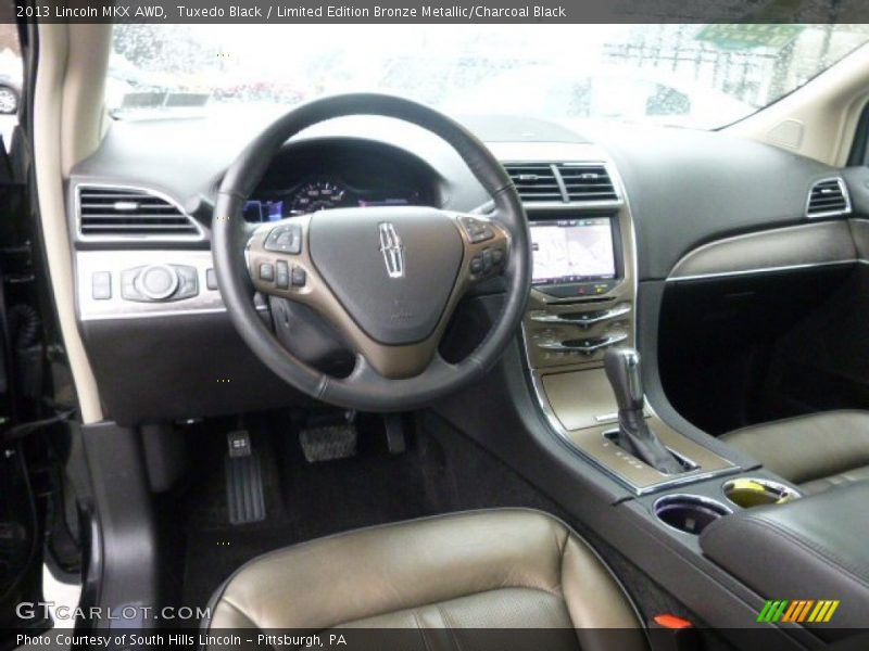 Dashboard of 2013 MKX AWD