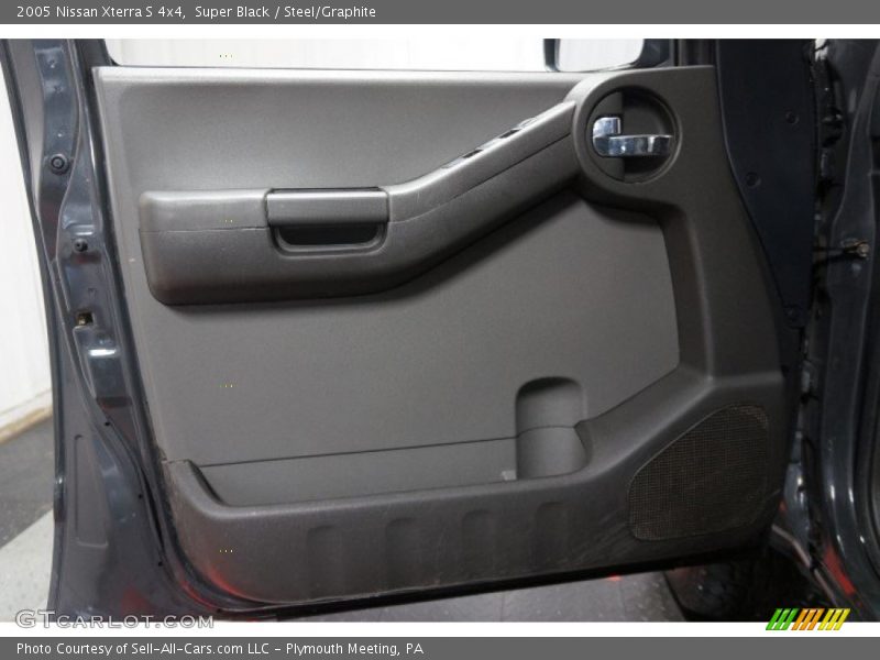 Super Black / Steel/Graphite 2005 Nissan Xterra S 4x4