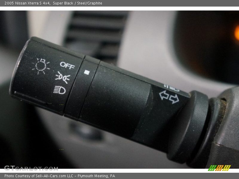 Super Black / Steel/Graphite 2005 Nissan Xterra S 4x4