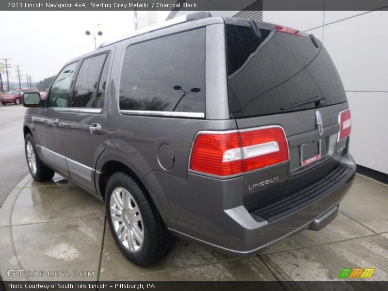 Sterling Grey Metallic / Charcoal Black 2013 Lincoln Navigator 4x4