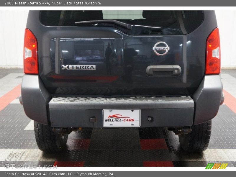 Super Black / Steel/Graphite 2005 Nissan Xterra S 4x4
