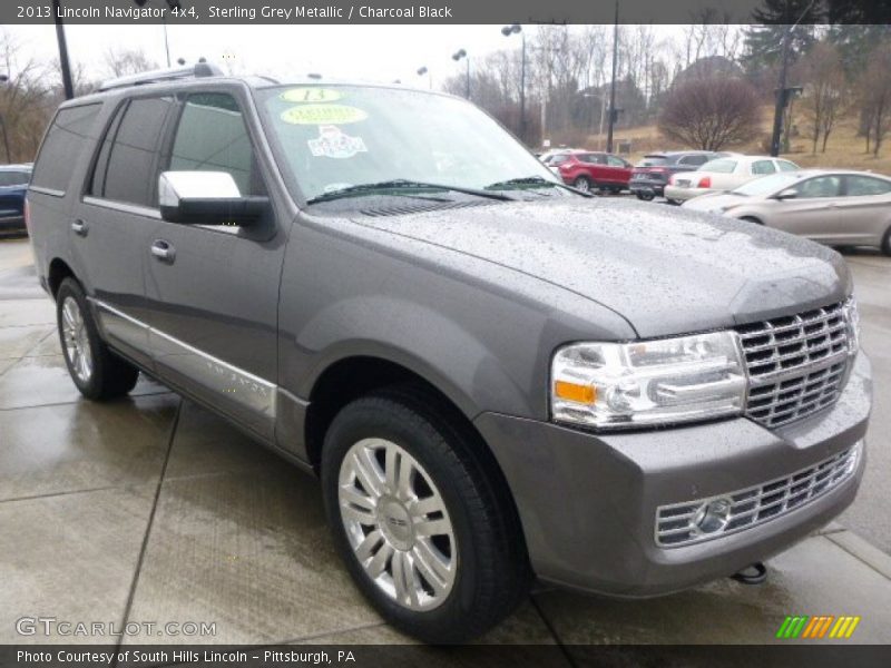 Sterling Grey Metallic / Charcoal Black 2013 Lincoln Navigator 4x4