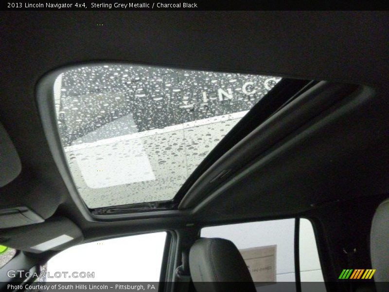 Sterling Grey Metallic / Charcoal Black 2013 Lincoln Navigator 4x4