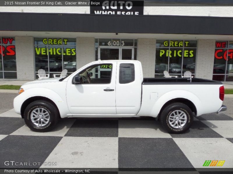 Glacier White / Beige 2015 Nissan Frontier SV King Cab