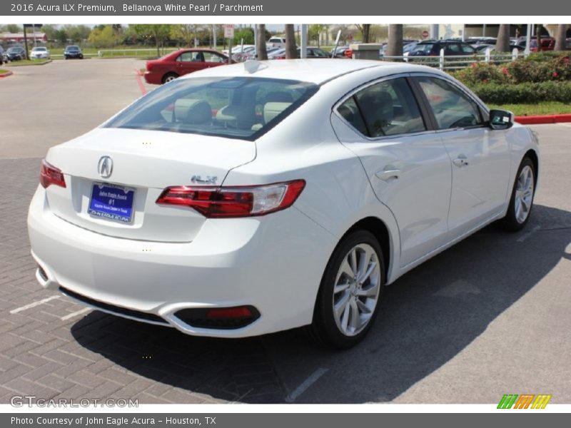 Bellanova White Pearl / Parchment 2016 Acura ILX Premium