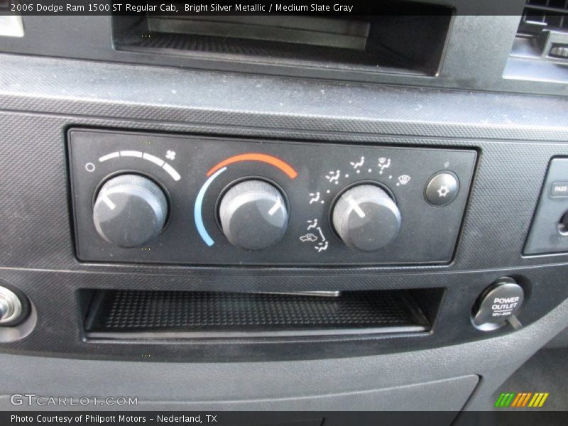 Bright Silver Metallic / Medium Slate Gray 2006 Dodge Ram 1500 ST Regular Cab