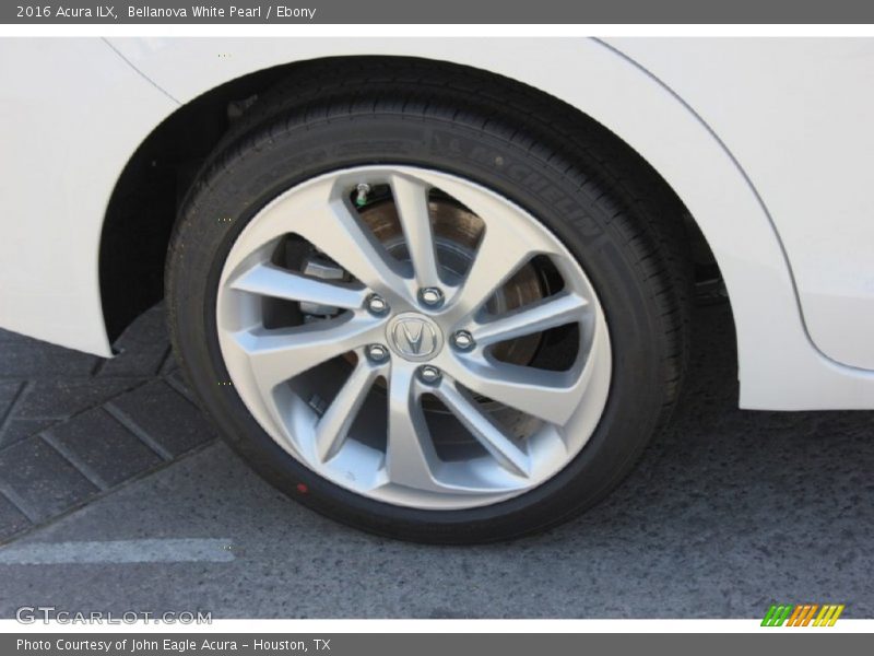 Bellanova White Pearl / Ebony 2016 Acura ILX