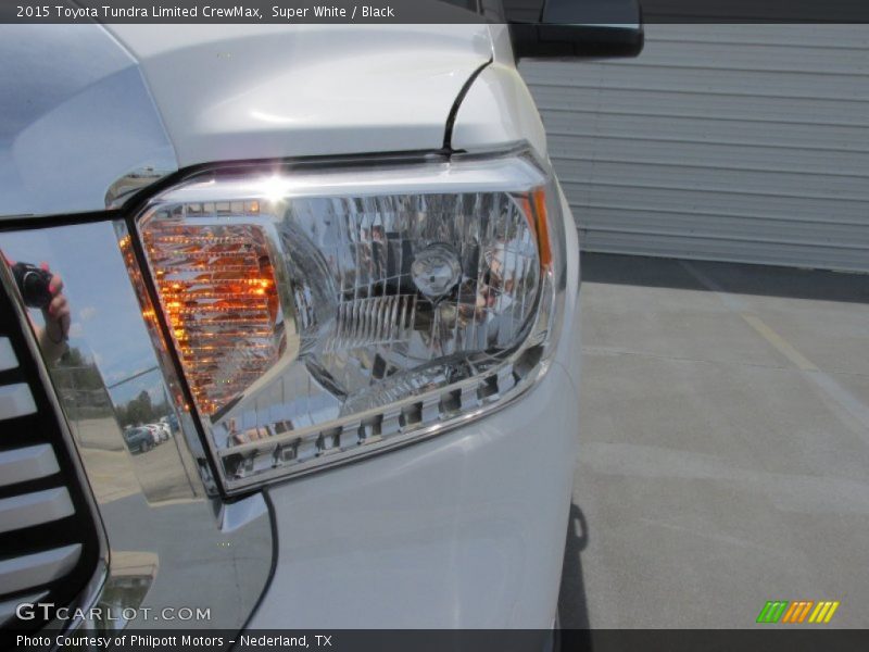 Super White / Black 2015 Toyota Tundra Limited CrewMax