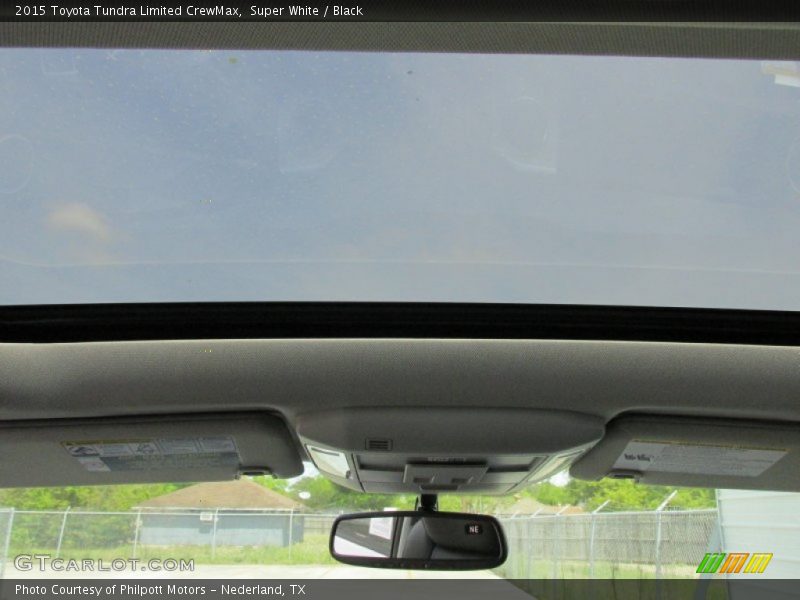 Super White / Black 2015 Toyota Tundra Limited CrewMax