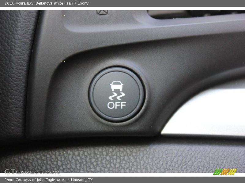 Bellanova White Pearl / Ebony 2016 Acura ILX