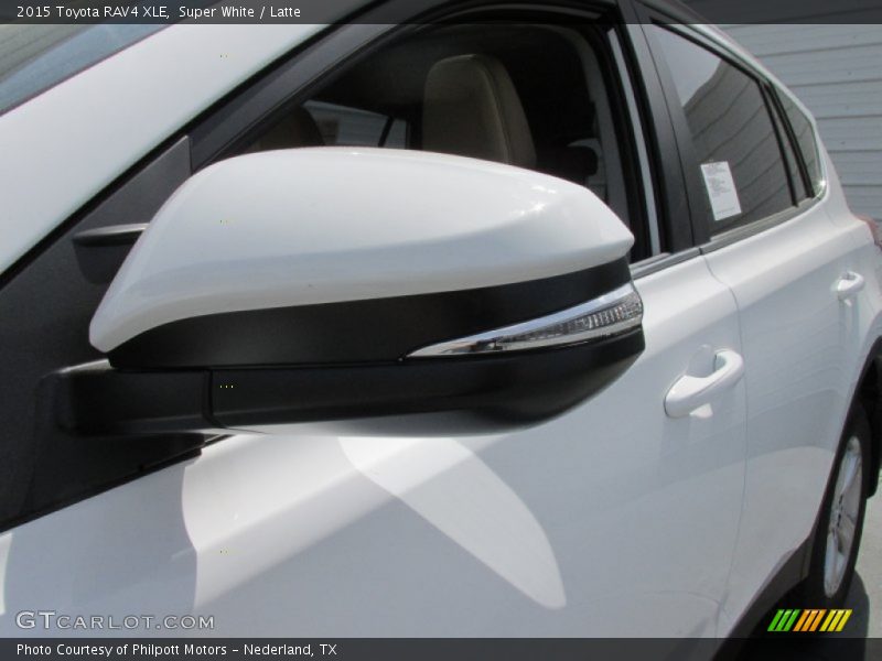 Super White / Latte 2015 Toyota RAV4 XLE