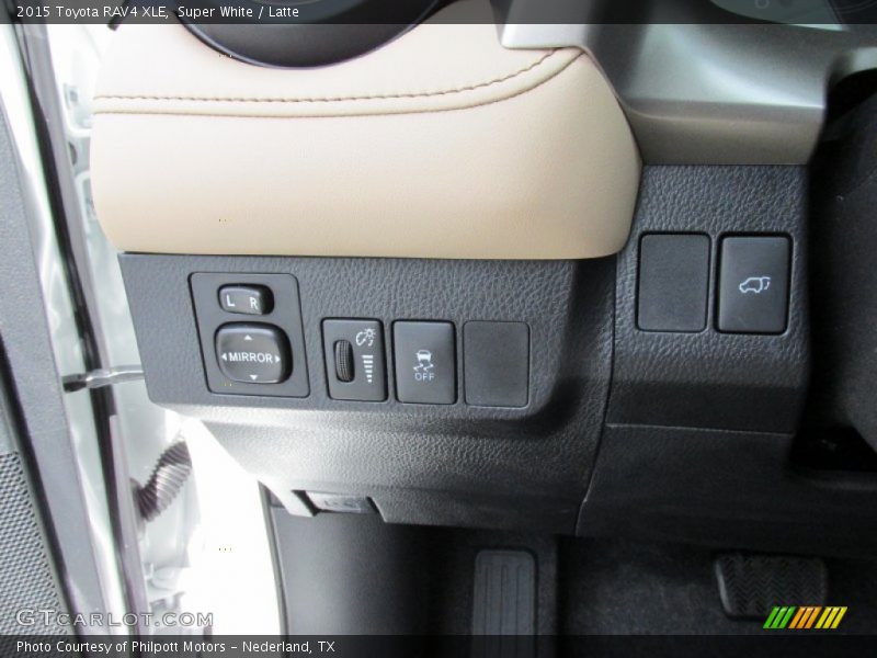 Super White / Latte 2015 Toyota RAV4 XLE