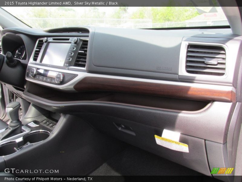 Silver Sky Metallic / Black 2015 Toyota Highlander Limited AWD