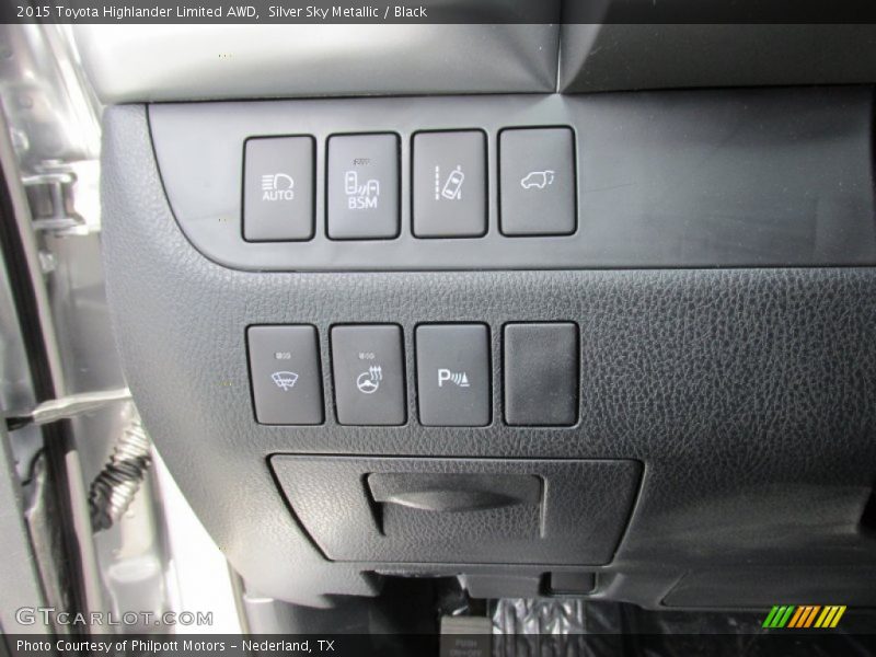 Silver Sky Metallic / Black 2015 Toyota Highlander Limited AWD