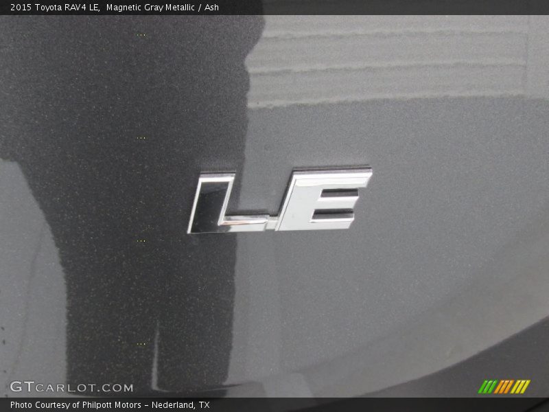 Magnetic Gray Metallic / Ash 2015 Toyota RAV4 LE