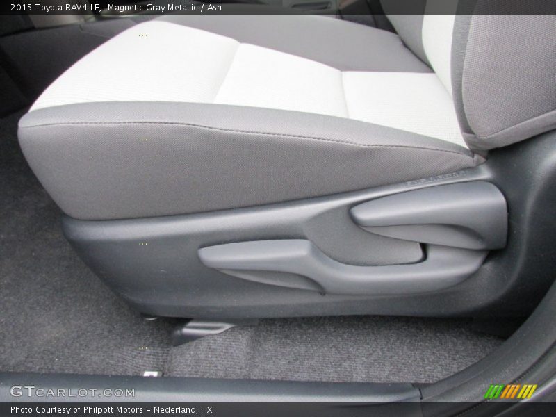 Magnetic Gray Metallic / Ash 2015 Toyota RAV4 LE