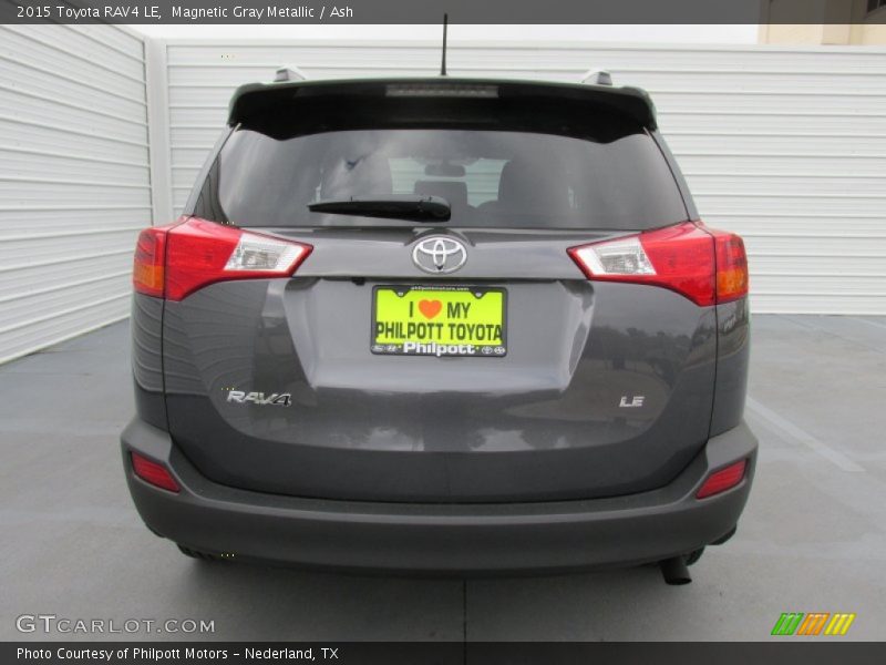Magnetic Gray Metallic / Ash 2015 Toyota RAV4 LE