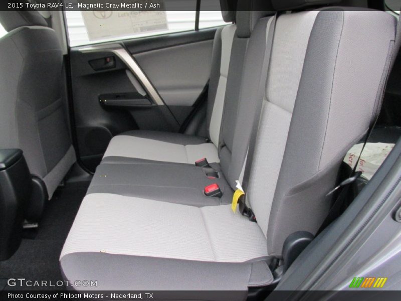 Magnetic Gray Metallic / Ash 2015 Toyota RAV4 LE